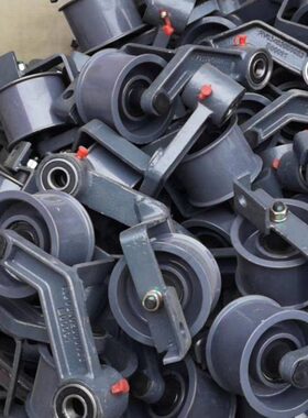 福田雷沃rg50s 1100 收割机配件原厂行走张紧轮总成