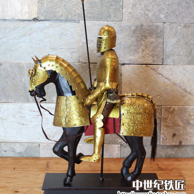 欧洲中世纪盔甲骑士欧式铁马复古武厅酒吧餐士网咖视厅电客柜摆设