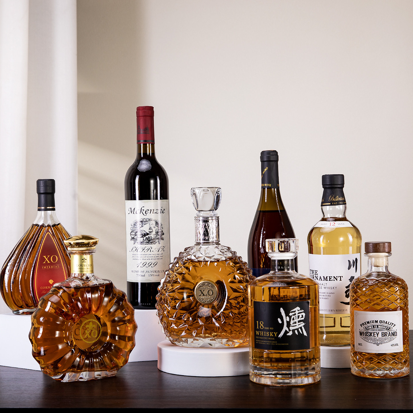 创意仿真洋酒成品酒柜摆件套装玻璃酒瓶家居吧台样板房陈列道具酒