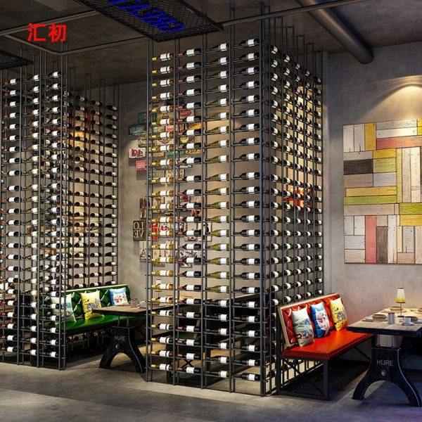 落地红酒架餐厅工业风靠墙葡萄酒展示架隔断酒吧卡座铁艺酒柜屏风