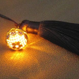 流苏款镂空香囊球挂件铜质吊坠可打开香薰球挂饰手机链随身佩戴