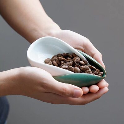 咖啡豆称豆盘量豆勺手冲意式称量咖啡豆盘陶瓷量豆容器接豆盘茶碟