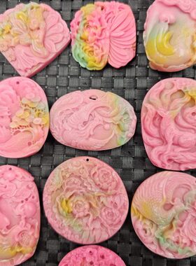 仿盐源玛瑙悟道仿玉石挂件粉色花开富贵九尾狐山水仿舒俱来吊坠