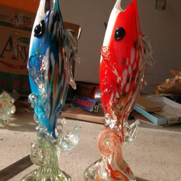 库存全新7080年代老琉璃老玻璃花瓶鳜鱼型美品每个170元 怀旧影视