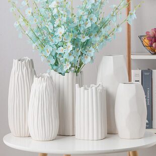 陶瓷花瓶 白色亚光瓷 北欧时尚家居 简约现代风格 客厅装饰花器
