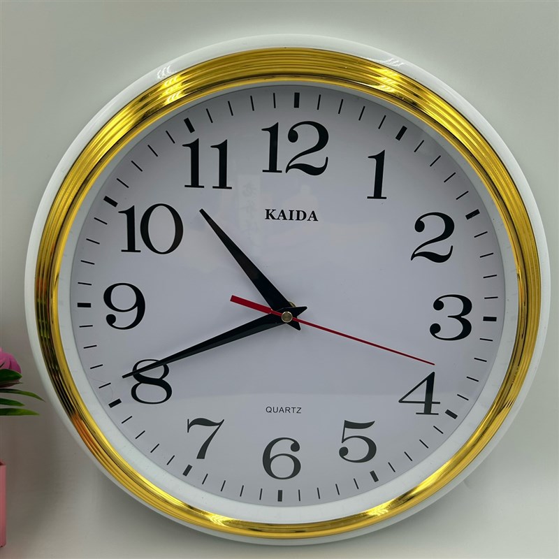 挂钟亮金圆形家j用客厅时钟大尺寸跳秒滴答声挂钟挂墙式壁钟石英