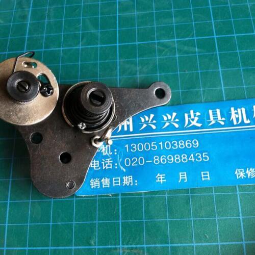 246高车小嘴细嘴高车配件245高头车夹线器过线器缝纫机配件