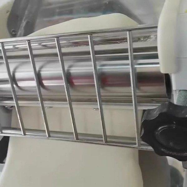 压面机商用压面机面条机全自动新304不锈钢揉打面机活面粉搅拌机,厨房/烹饪用具,面条机/压面机,淘宝优惠券,粉丝福利购,淘宝优惠卷