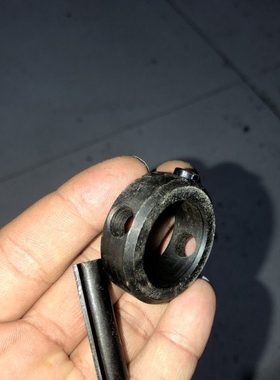 雷沃rg50/60/70收割机配件通用原厂二号杂余竖蛟龙轴承锁紧套