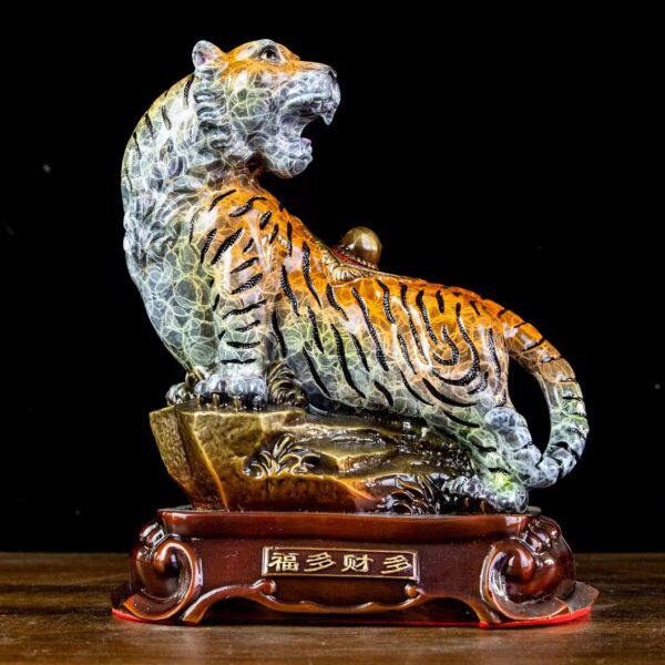 彩绘黄铜虎十二生肖虎福多财多虎上山虎铜摆件礼品家居客厅工艺品