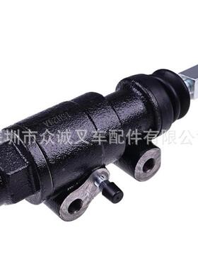 47210-10480-7YVH1丰田叉车配件3FD/4FD0-1制动主缸147250-12980-