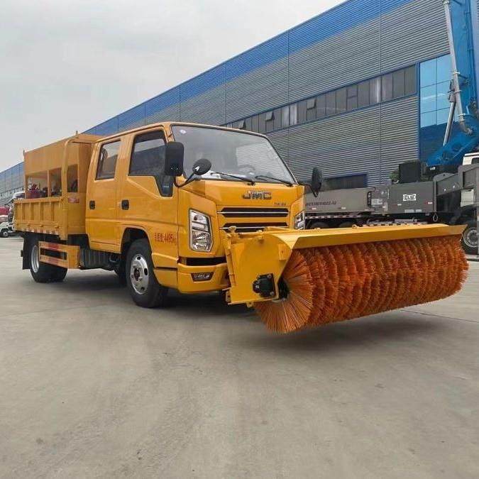 车载式扫雪滚刷除雪车大型户外高速路大面积除雪应急清扫铲雪车,五金/工具,环卫车/保洁车/清扫车,淘宝优惠券,粉丝福利购,淘宝优惠卷