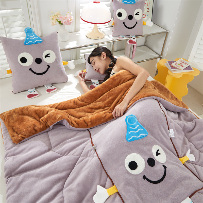 秋冬季抱枕被子午睡毯子二合一车用枕头被办公室午休靠枕车载盖毯