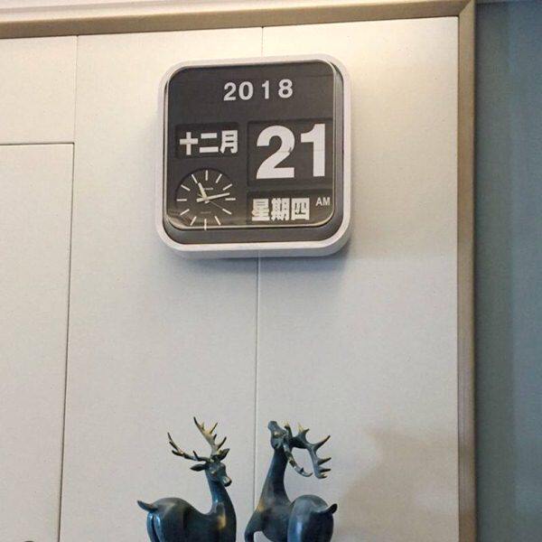43cm方型全自动翻页挂钟客厅简约大壁钟时尚家居办公钟表热销特卖
