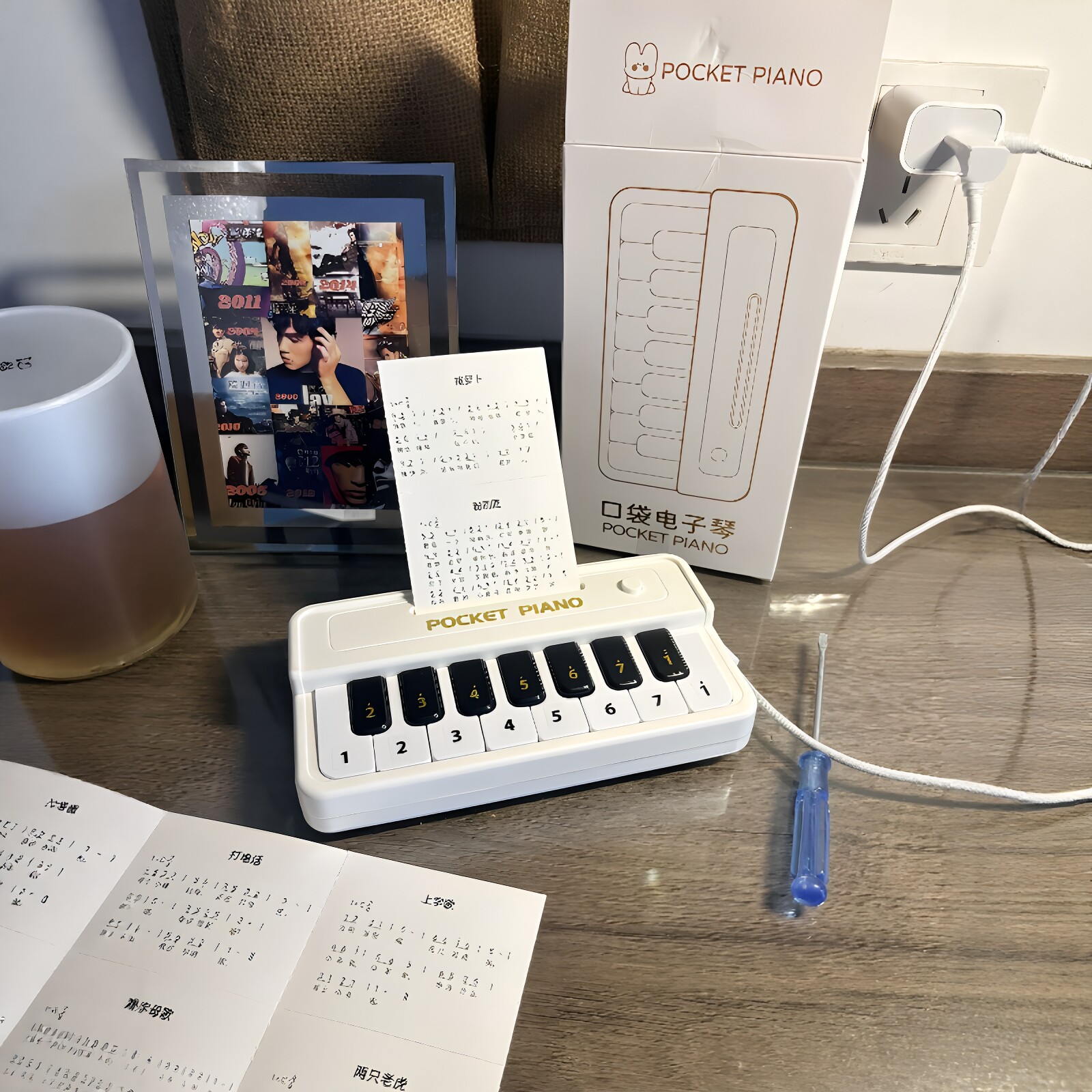 电子琴口袋音乐键盘迷你手指钢琴多功能入门启蒙音乐玩具生日礼物
