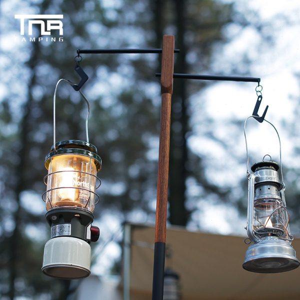 TNR户外露营复古实木铁艺支架三节老式马灯煤油便携营灯折叠灯杆