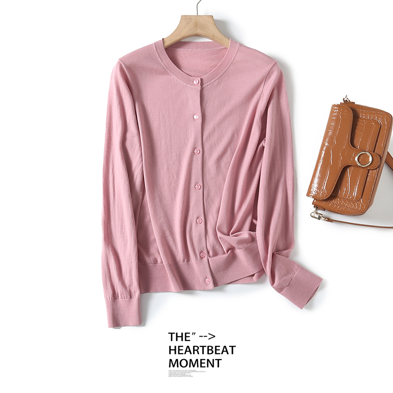 【甜甜粉丝专享】精纺100%纯绵羊毛女士可机洗薄款针织衫BN667