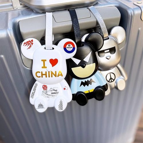 旅行箱牌创意暴力熊行李牌背包登机牌吊牌行李箱带绑带挂件挂牌