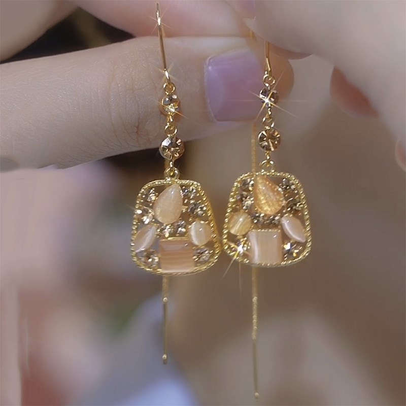 高级感网红爆款几何菱形长款流苏耳线气质时尚轻奢S耳饰2025新款