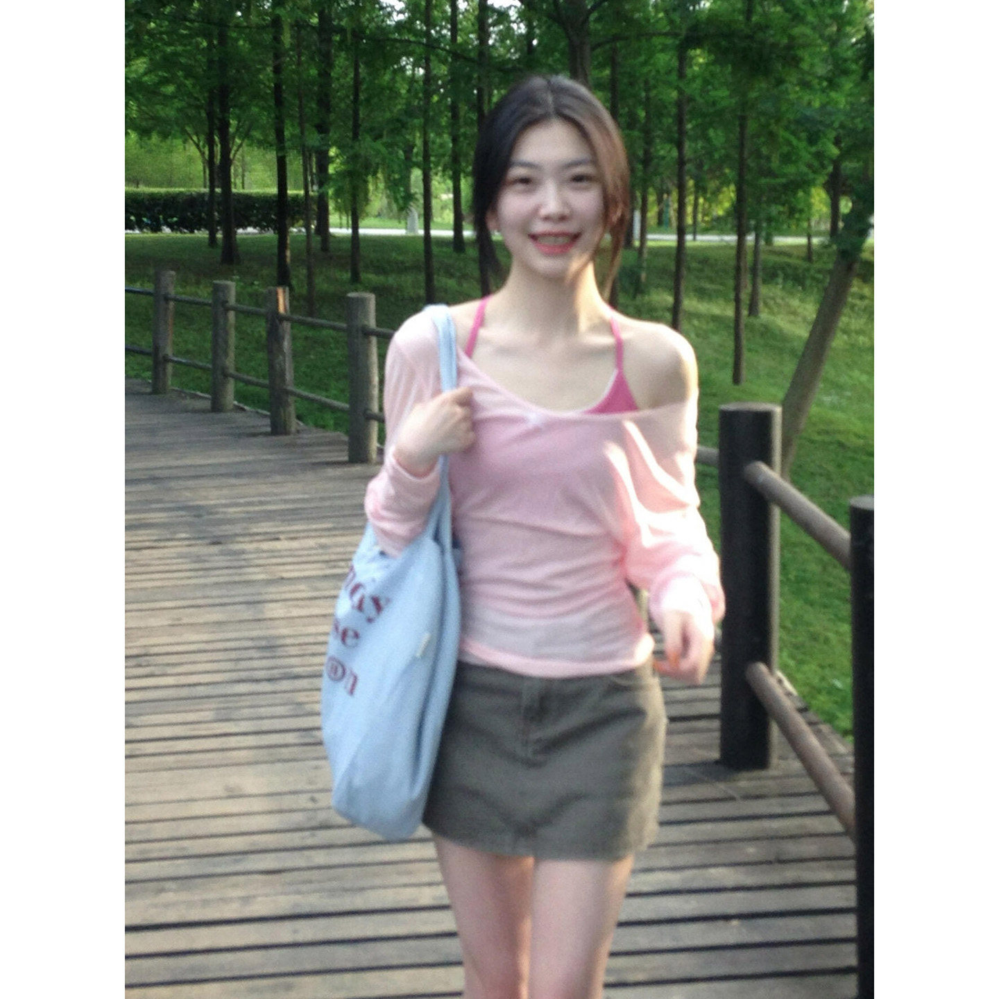 miu系辣妹u领掐腰薄纱防晒罩衫女图片