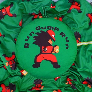 捕梦岛七龙珠悟空抱枕被子两用空调毯车载抱枕毯学生办公室午睡毯