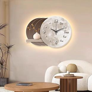 现代轻奢厅装饰画钟表画钟饭餐厅创GUK意时挂件餐桌墙面瓶花带灯