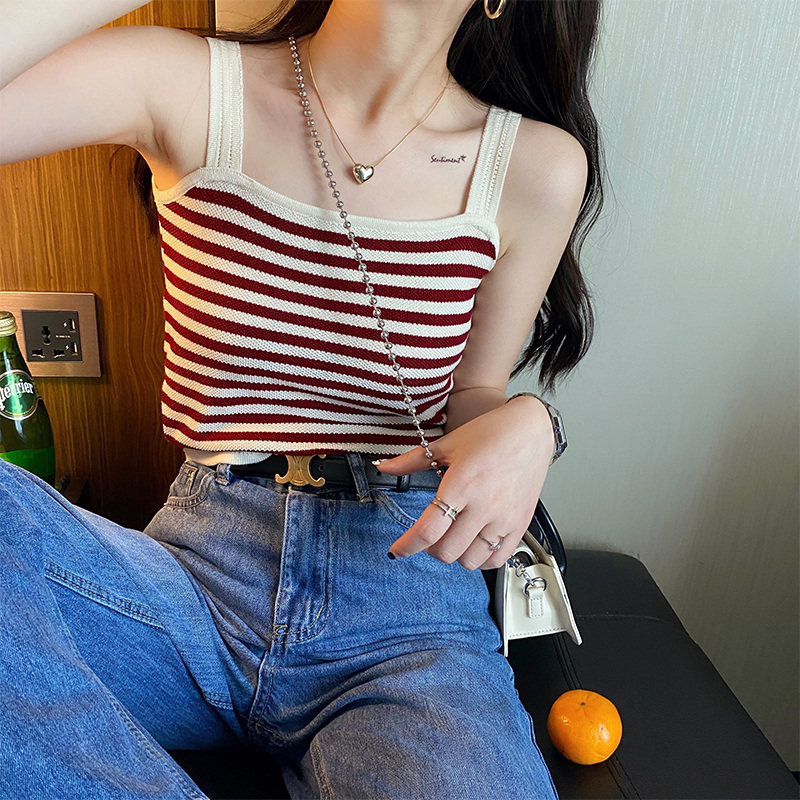红色条纹吊带背心女夏季内搭外穿遮副乳修身短款针织打底无袖上衣