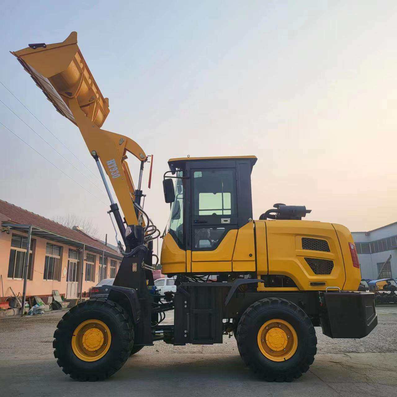 出口巴西HT930轮式装载机 柴油动力农用装载机械 小型多用铲车