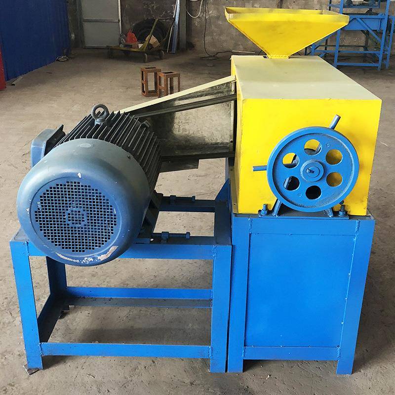 机械小型橡胶磨粉机耐磨加厚钢板废旧轮胎精细磨粉机