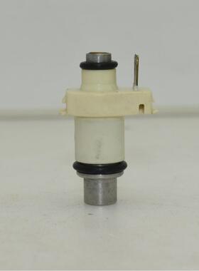 汽车燃油喷射器1CD-13930-00-002孔