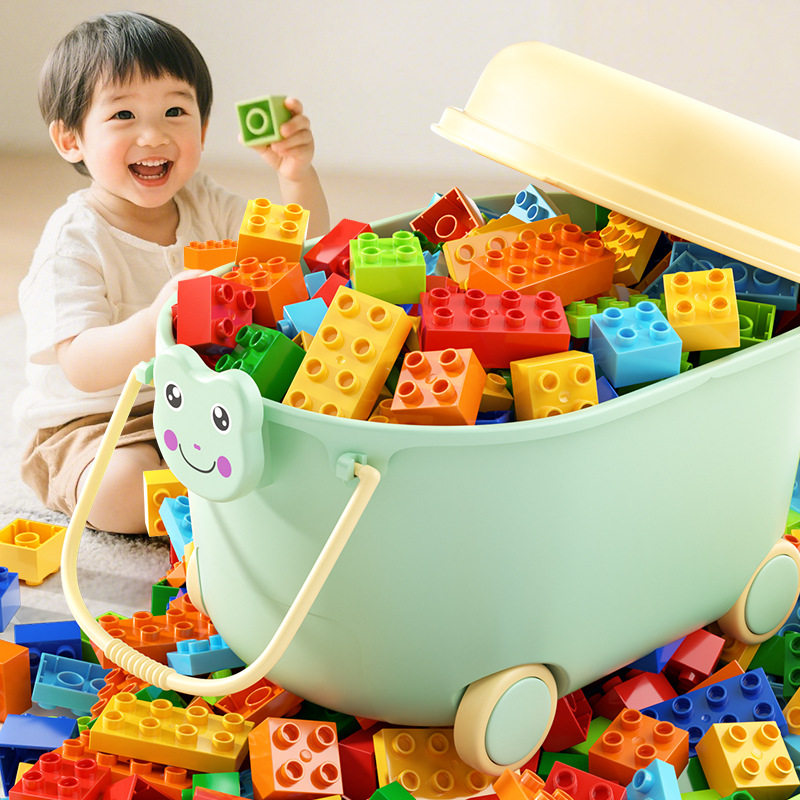 广东澄海玩具市场批发义乌小商品发光玩具