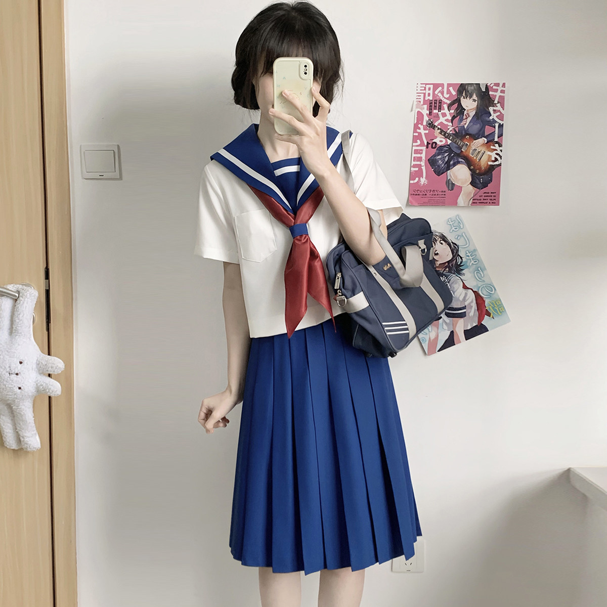 【粗一本】漫画校供感jk水手服图片