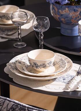 轻奢高级感KKI陶瓷餐具套装家奶白色高颜值花碗边花盘蓝色卉i用ns