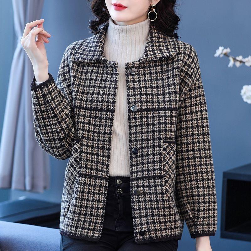 年轻妈妈装千鸟格翻领上衣2025口袋休闲短款针织外套女新款秋冬装