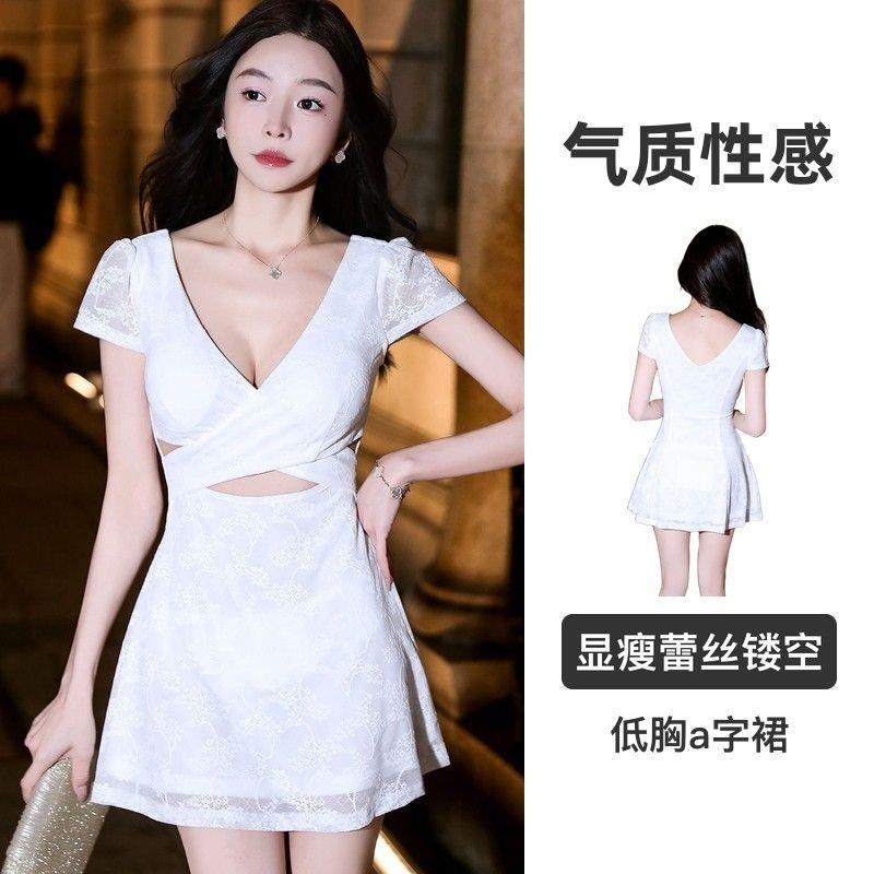 新款显瘦蕾丝镂空a字裙夜店夜场气质主播服装性感连衣裙低胸短裙