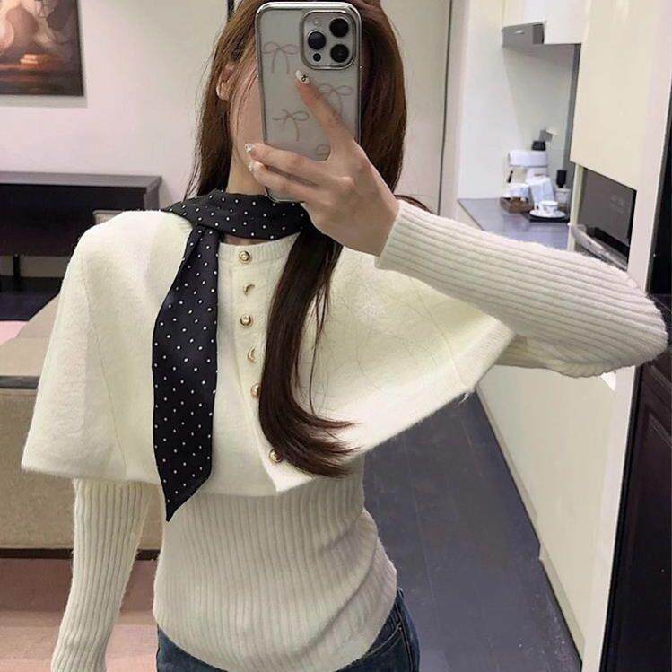 甜美减龄复古波点斗篷披肩女2026秋冬爆款高级感修身显瘦软糯毛衣