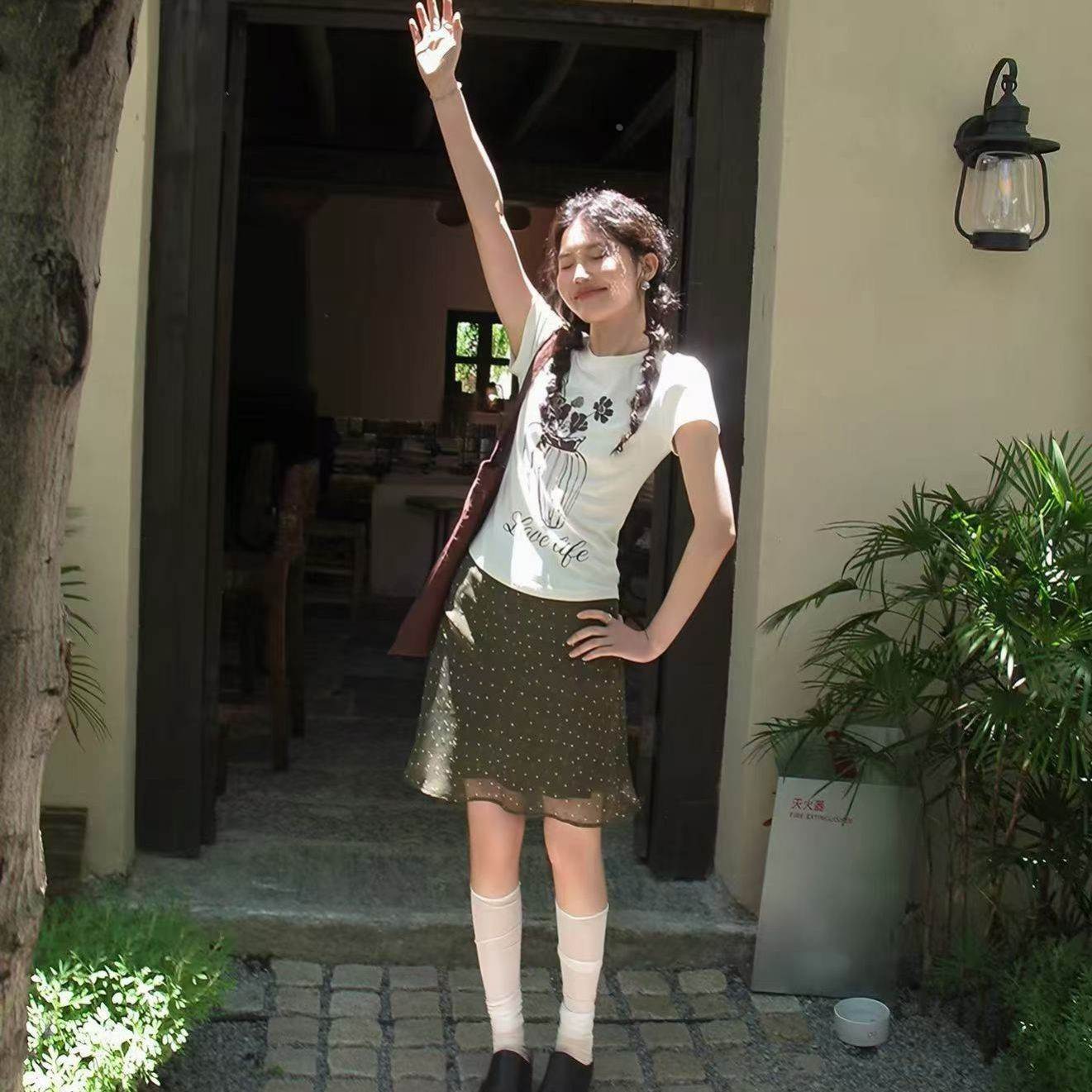 法式绝美绿色波点碎花半身裙女夏季a字裙纱裙短裙小个子韩系半裙