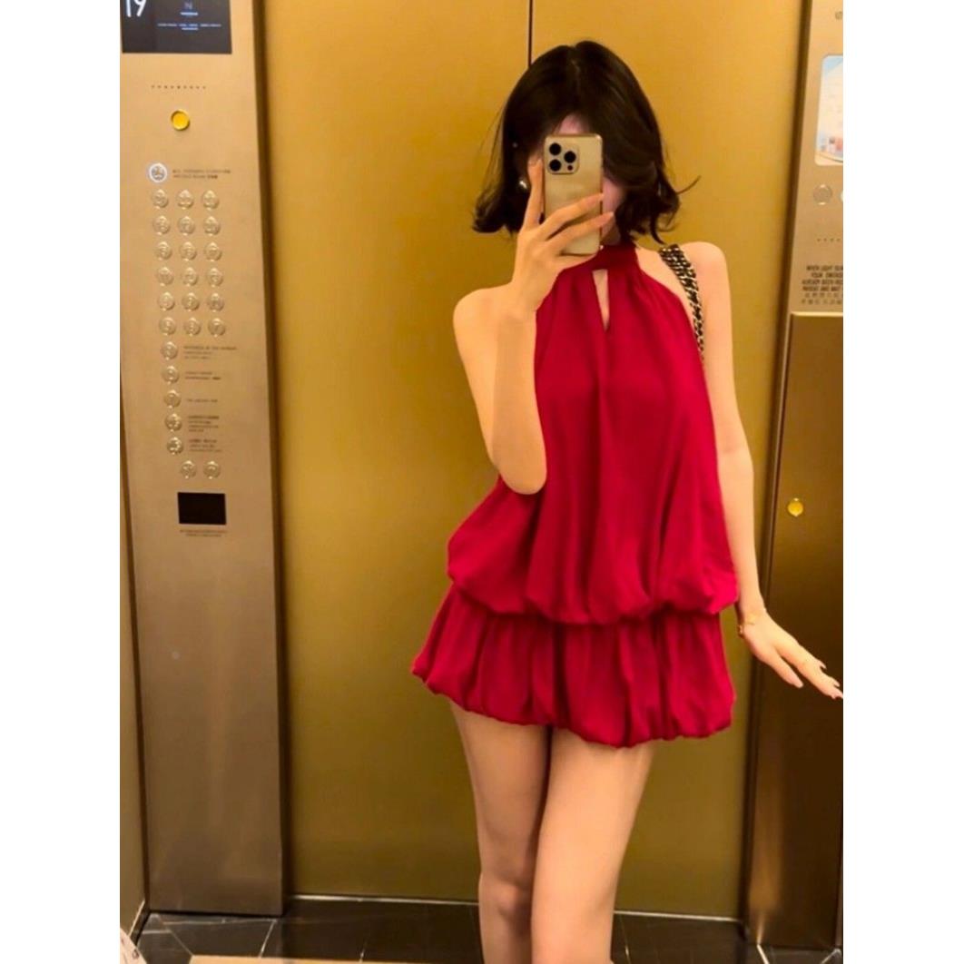 法式红色挂脖露肩连衣裙女夏季海边度假辣妹收腰蓬蓬裙包臀短裙子