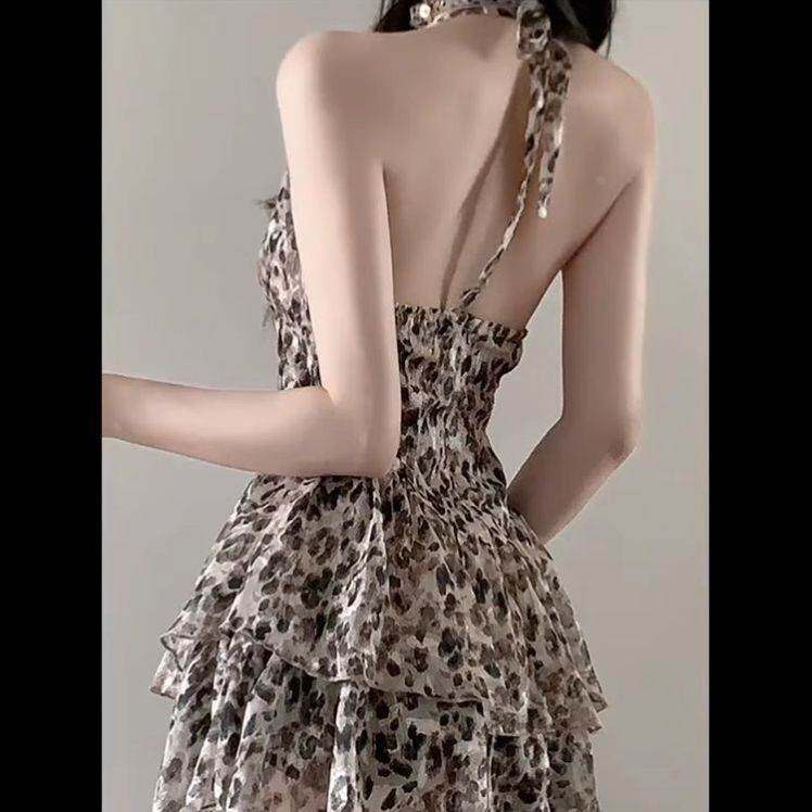 美式辣妹性感豹纹吊带连衣裙夏季新款小个子显瘦仙女裙收腰挂脖裙