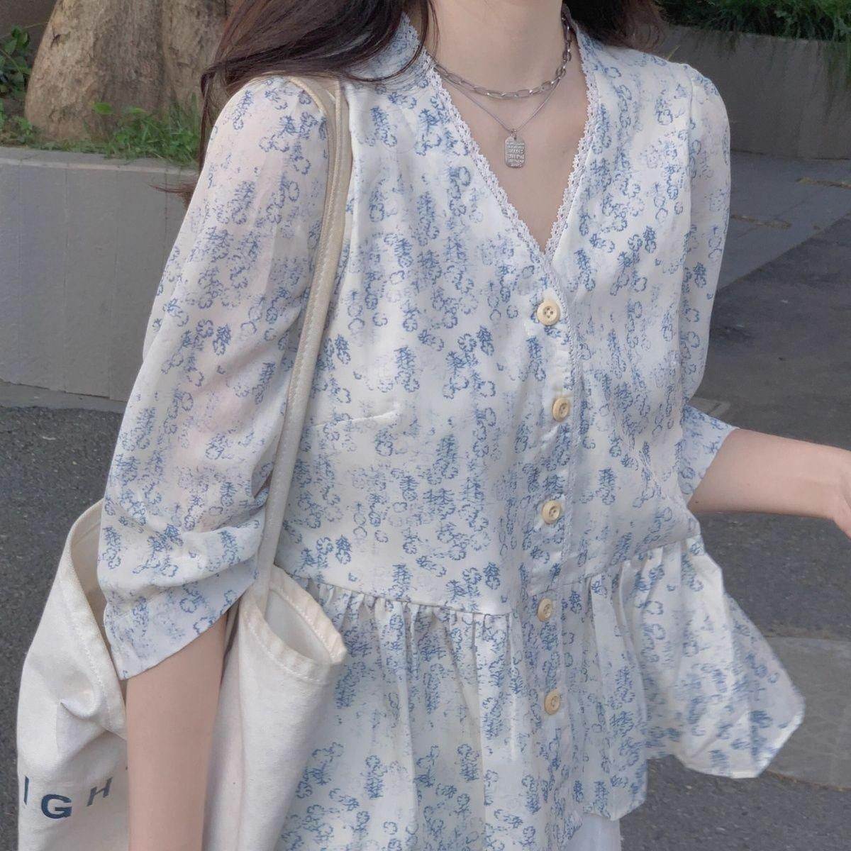 碎花娃娃衫半袖雪纺衬衫女春夏季小众宽松显瘦上衣气质优雅特大码