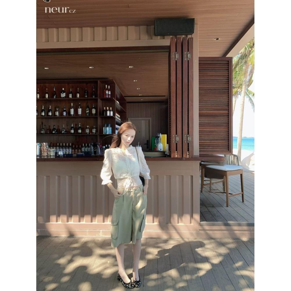 中袖镂空绣花上衣女夏季法式蕾丝圆领衬衫