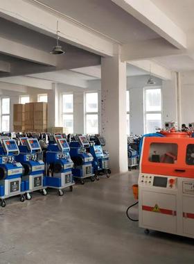 出建售九YTC旭泡聚氨酯涂机农村自房屋顶喷发保温隔热专用施工设