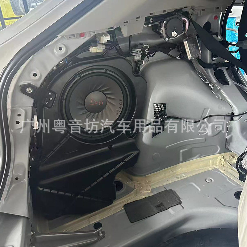 威飒凌放专用10寸超重低音炮箱