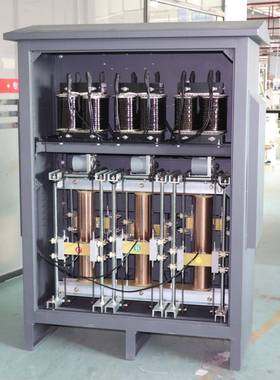 厂家直销三相全自动大功率分调外稳压器W10K-200K72566VA3户800V4