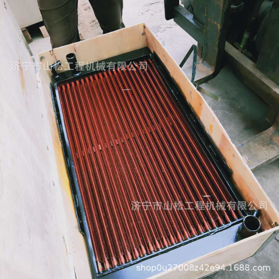 装载机918散热器传动轴主传动自上料搅拌车
