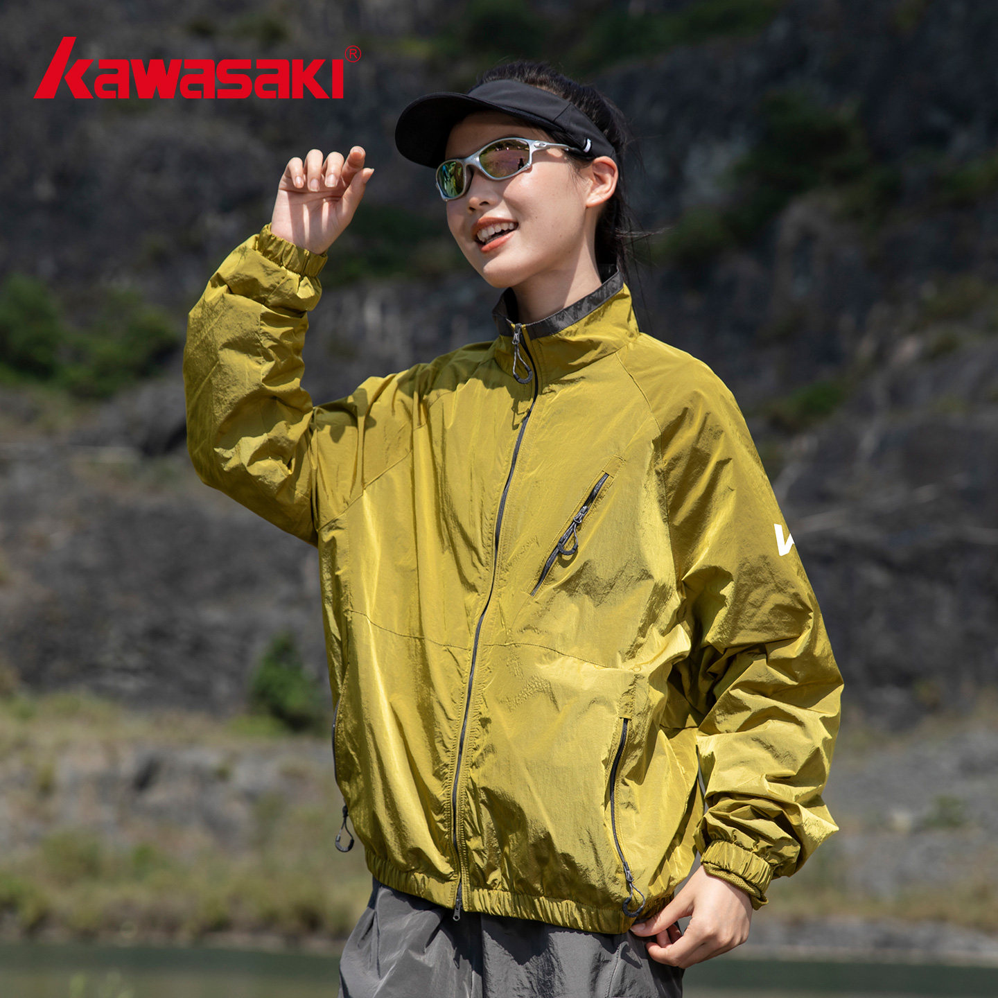 川崎轻户外金属尼龙三防泼水冲锋