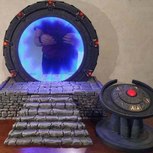 现货Stargate星际之门发光电影纪念收藏品树脂工艺摆件工厂直销