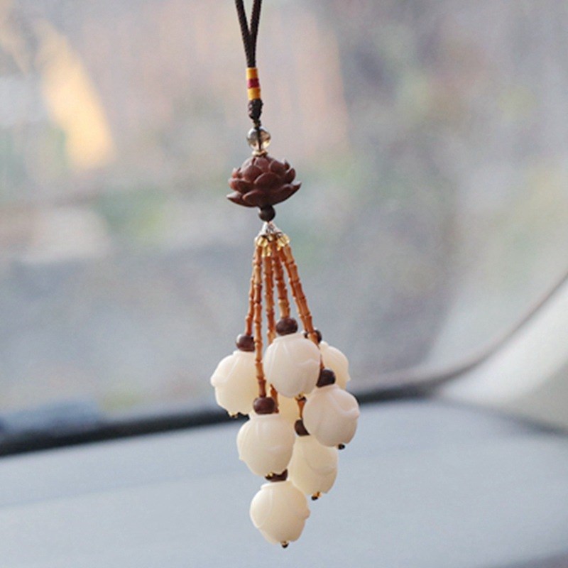 天然白玉菩提玉兰花车挂 汽车挂件 配饰配珠黄杨莲花紫檀莲花