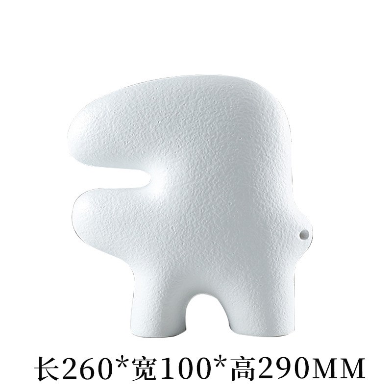 现代抽象艺术字母摆件样板房酒店民宿售楼处设计师高级感软装饰品