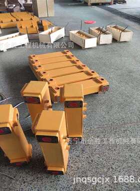 SD32推土机冷却器变速泵07443-71103履带总成引导轮